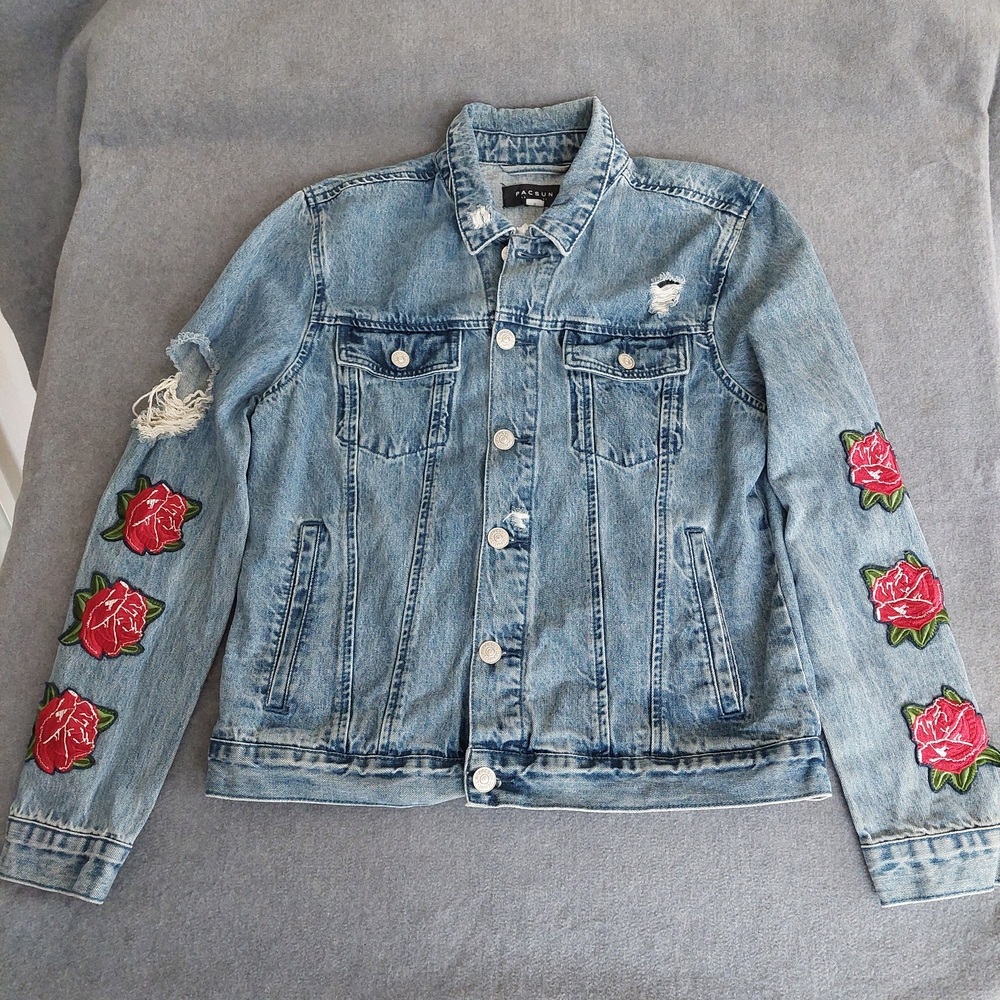 PacSun Los Angeles Distressed Denim Jacket with Rose Embroidery - Size S - Picture 2 of 9